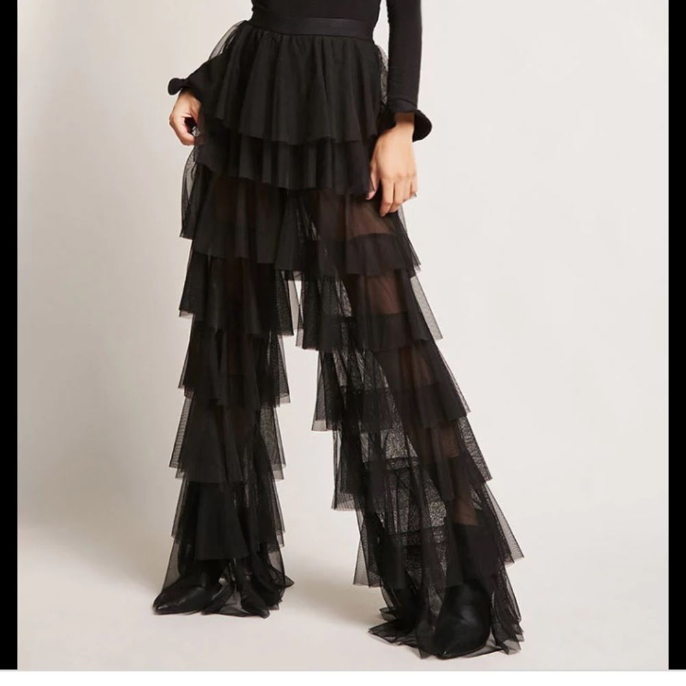 Mesh layered pants